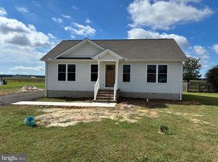 118 Willow Dr, Hurlock, MD 21643