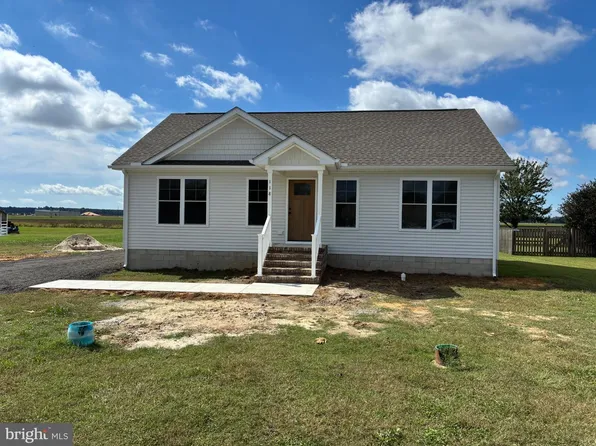 118 Willow Dr, Hurlock, MD 21643