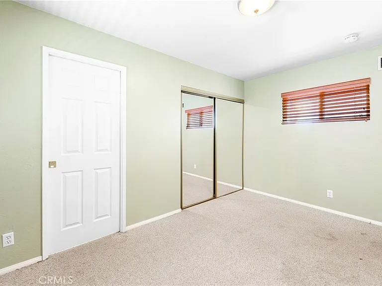 1231 E Mayfair Ave — Photo 38