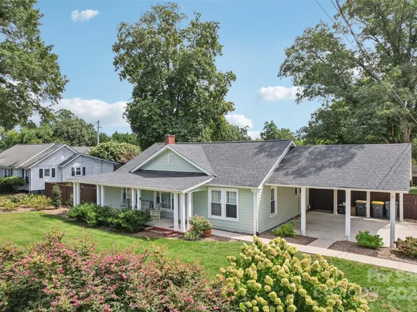 2100 Brantley Rd, Kannapolis, NC 28083