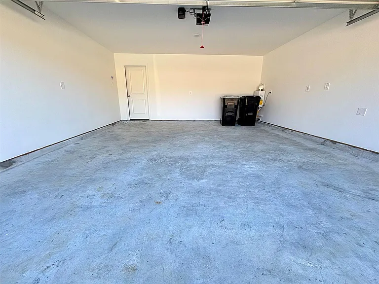 22784 Hackberry Leaf Dr — Photo 10