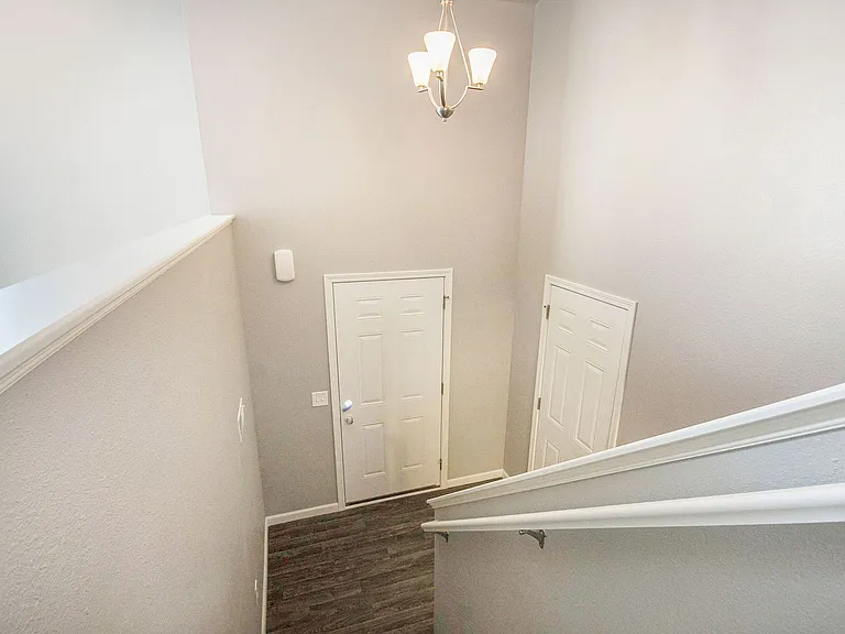 5233 Bittersweet Dr — Photo 38