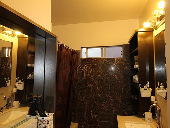 5th image of 3442 Earlswood Dr