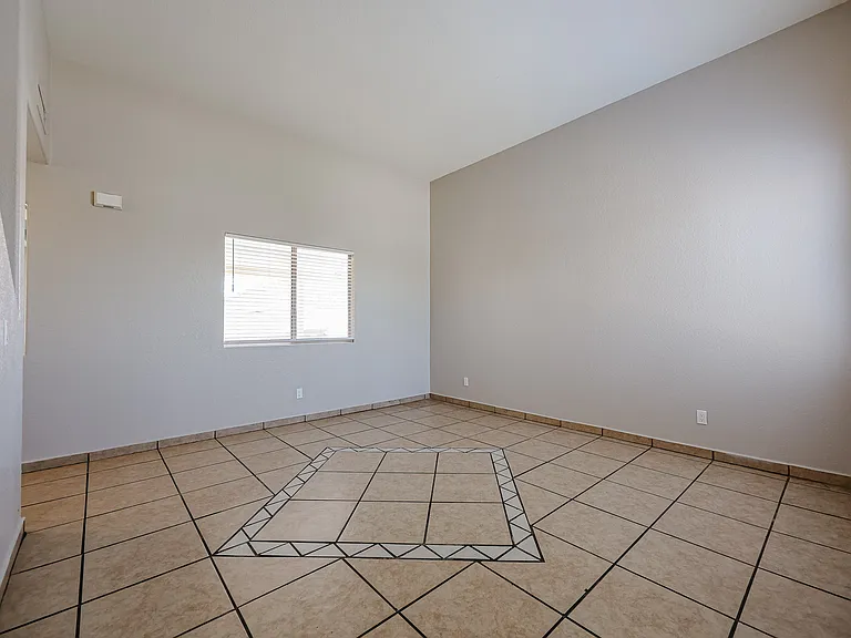 2648 S 84th Gln — Photo 14