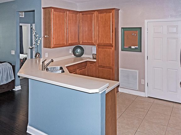 4th image of 13364 BEACH Boulevard #702