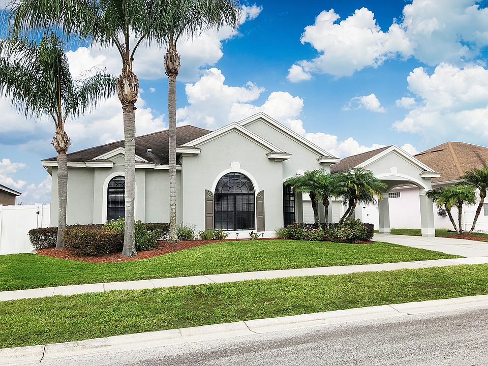 1st image of 716 Cedar Forest Cir