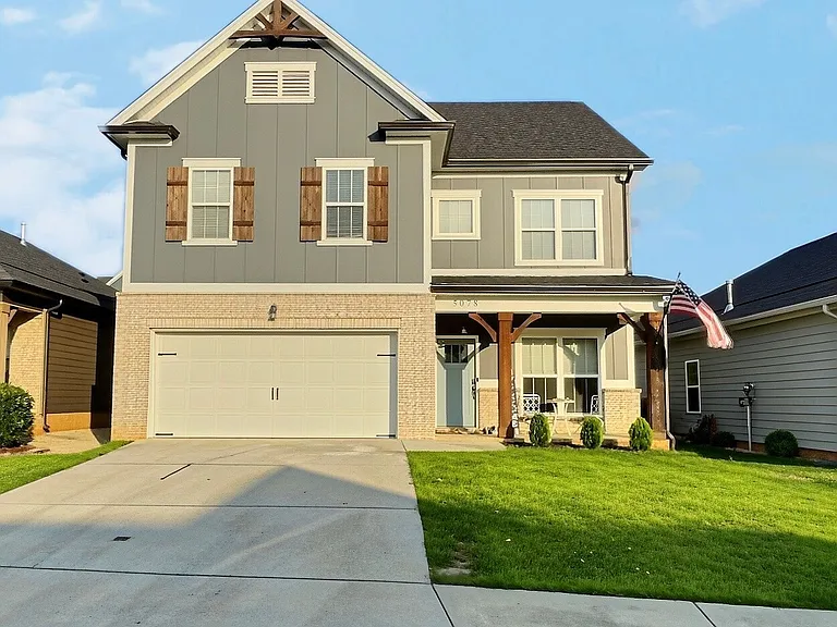 5078 NE Shelterwood Dr — Photo 1