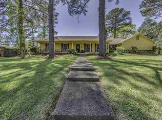 5203 Brookleigh Dr, Jackson, MS 39272