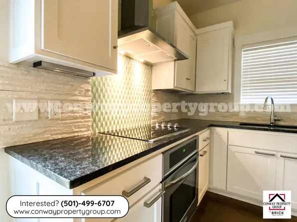 1615 Bruce St, Conway, AR 72034