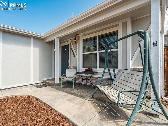 4th image of 8075 Freemantle Dr