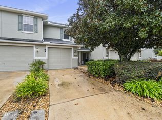 3915 BUCKTHORNE Drive #B, Orange Park, FL 32065