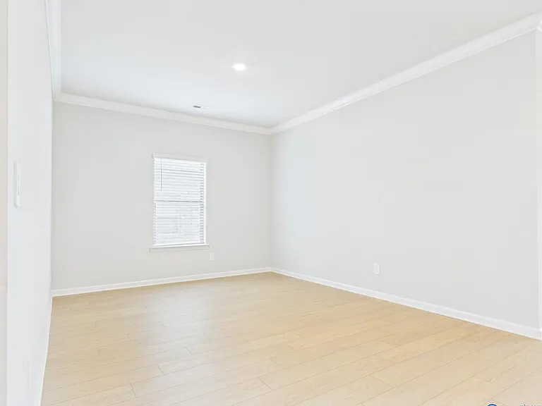 18072 Longleaf Dr — Photo 34