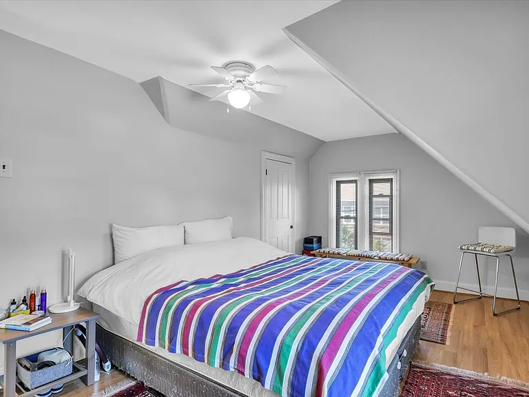 16 Lincoln Ave #4 — Photo 24