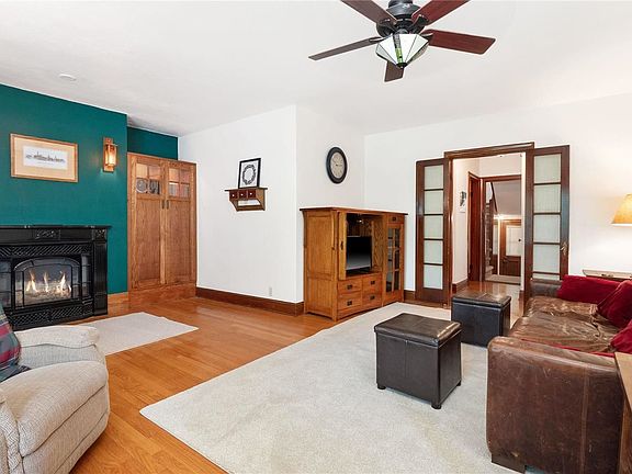 2nd image of 4624 Locke Ave
