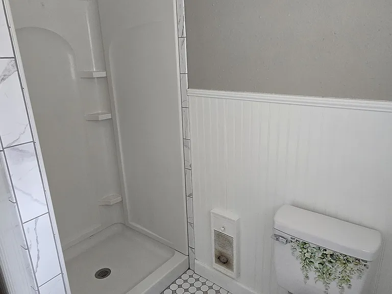 659 Salisbury Rd #2 — Photo 6