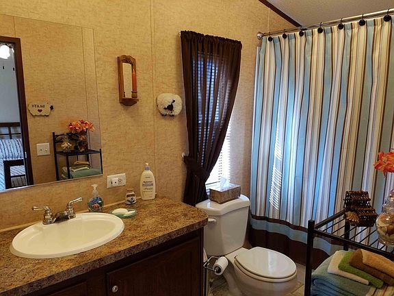 5th image of 609 W Pinon St