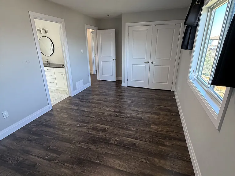 2910 Biddulph St #UPPER — Photo 18