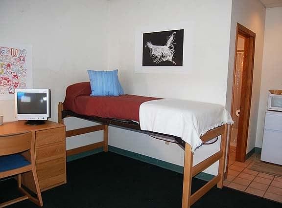 5th image of 390 Metacom Ave #212