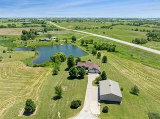 2238 288th Dr, Williamsburg, IA 52361
