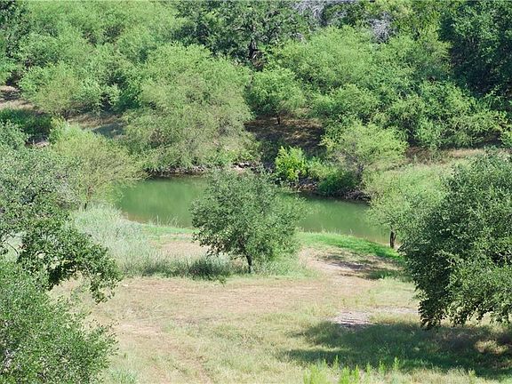 5th image of 238 Cove Creek Dr