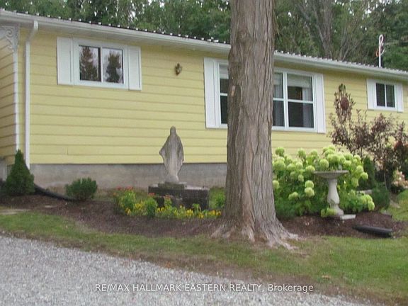 2nd image of 76 Franklin St #35