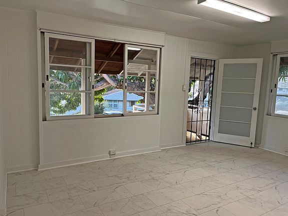 5th image of 3222 Winam Ave