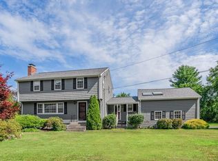 28 Brooks Rd, Sudbury, MA 01776