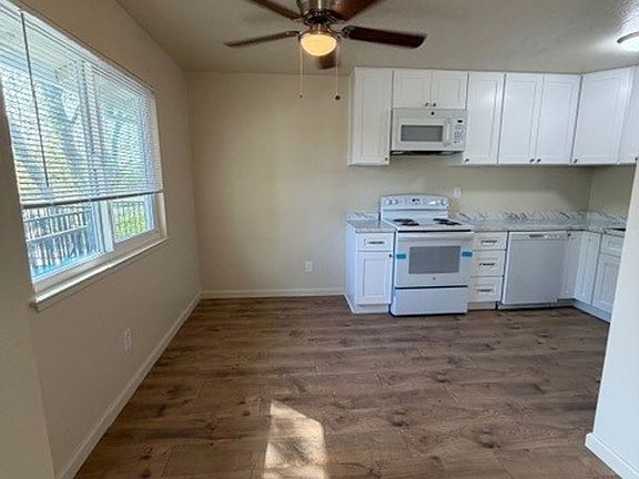4th image of 131 Alaska Ave APT 12
