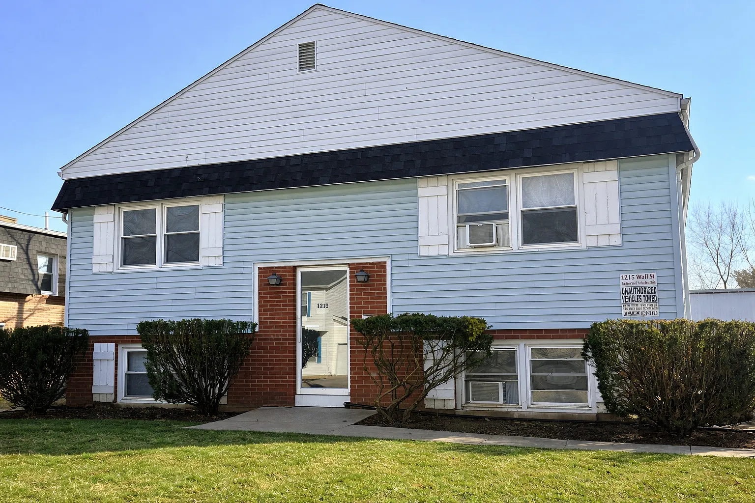 1215 Wall St photo 1