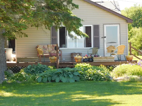 4181 S Roy Rd, Sault Sainte Marie, MI 49783