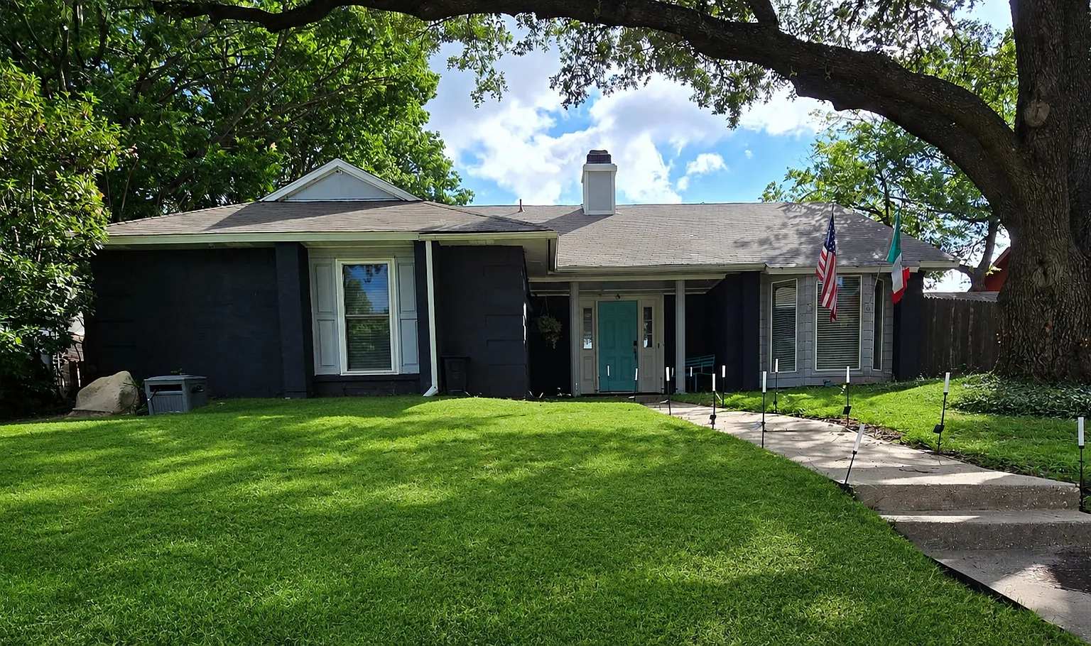 4204 Wayfaring St — Photo 1