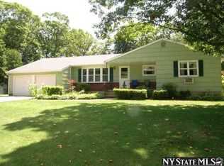 16 Pine Tree Rd, Farmingville, NY 11738