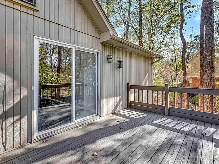 2828 Adams St — Photo 30