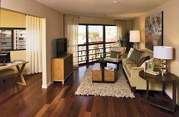 1st image of 100 Park Ave W APT 203