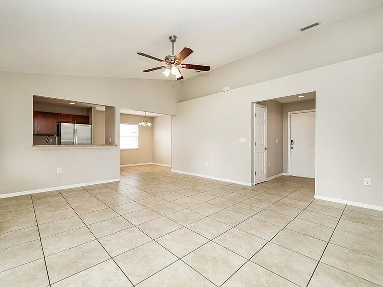 2937 Coach Lamp Rd — Photo 5