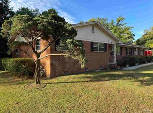 2967 Swan Ln, Pensacola, FL 32504