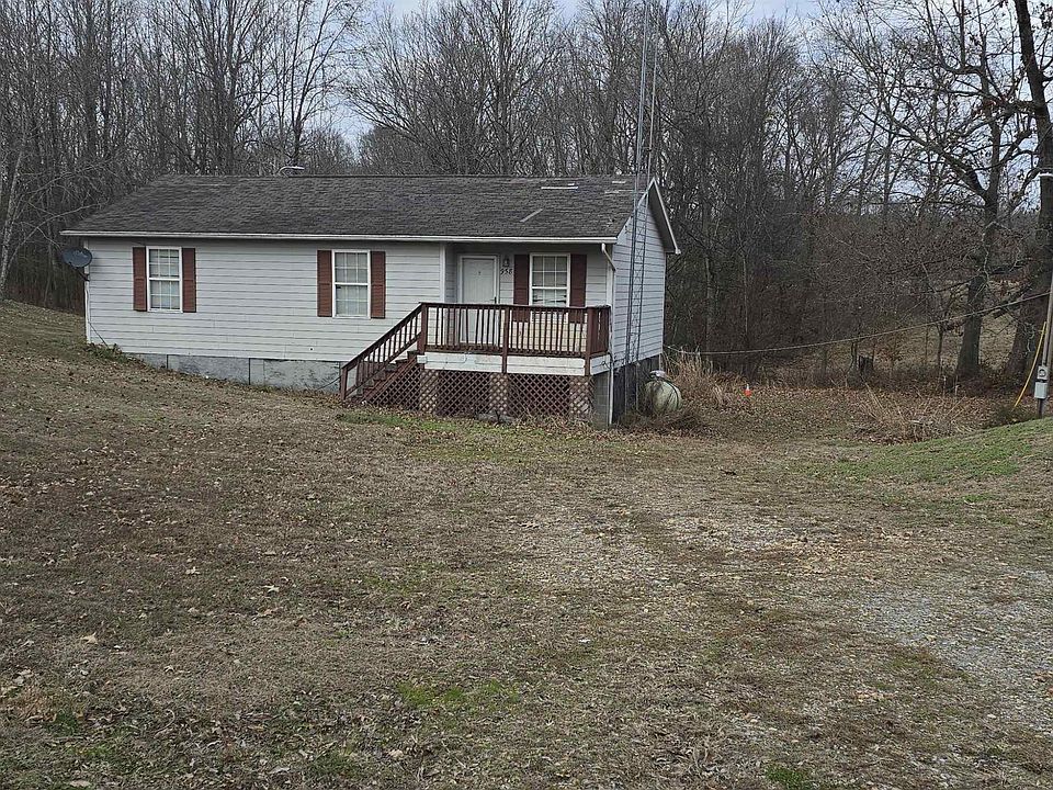 1st image of 958 Axel Creek Rd