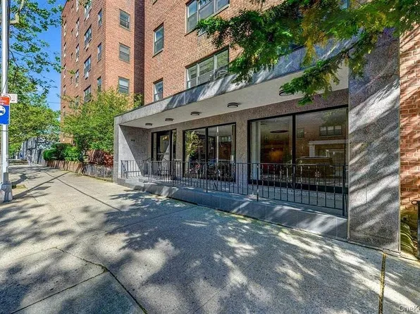 99-10 60th Ave #5A, Corona, NY 11368