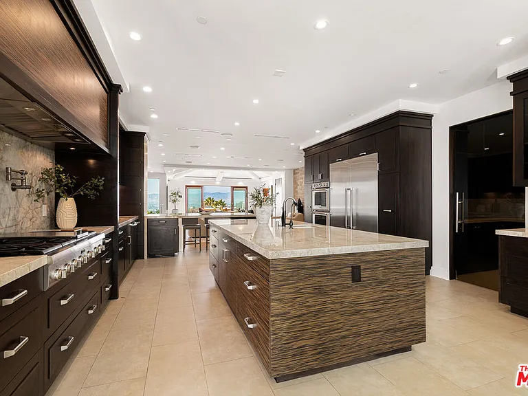 3116 Elvido Dr — Photo 10