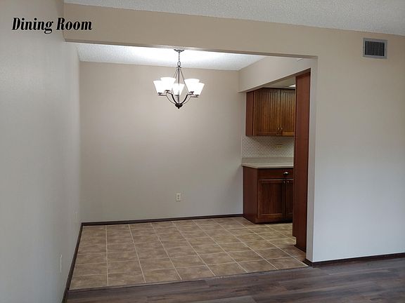 5th image of 200 Lodge Dr APT 409