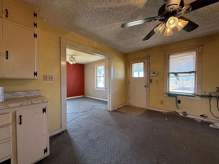1434 E Chavaneaux Rd #1 — Photo 8