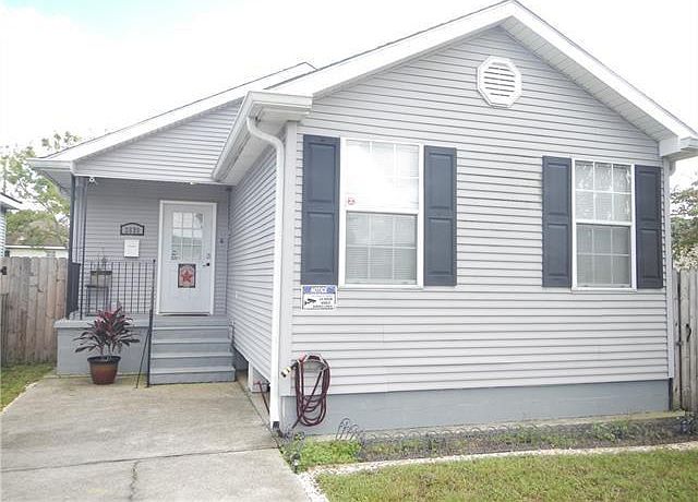 1st image of 2630 Clara St