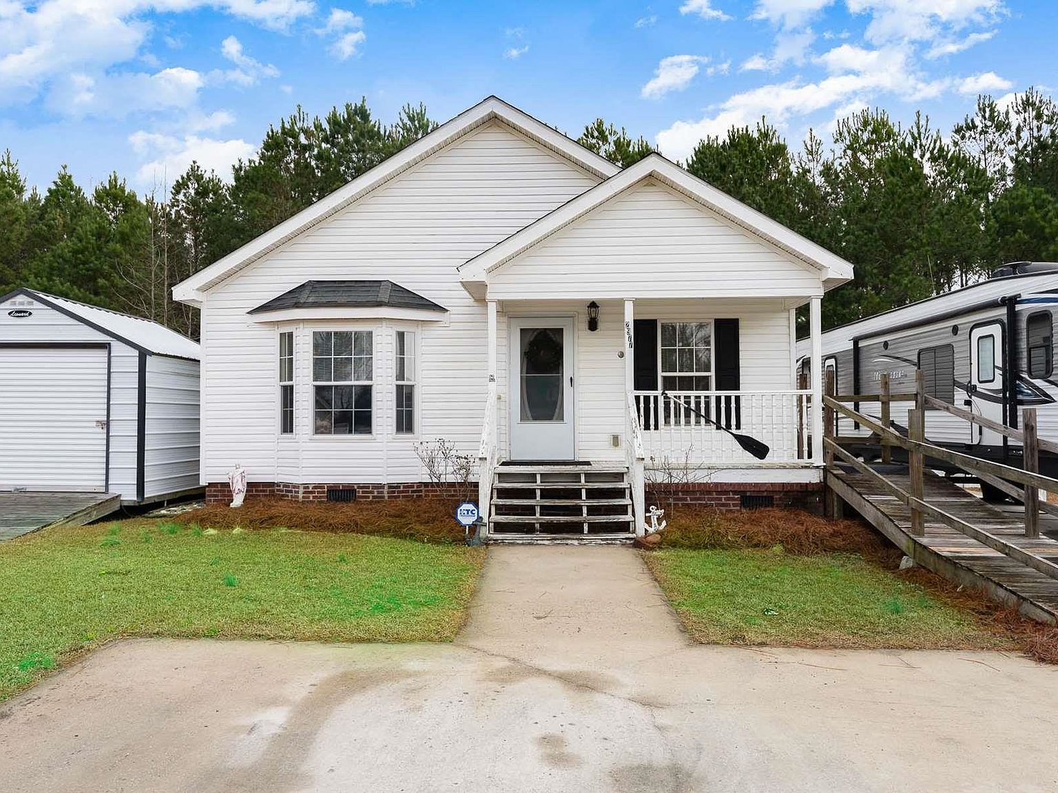 2977 Silverleaf Circle, Loris, SC 29569 Zillow