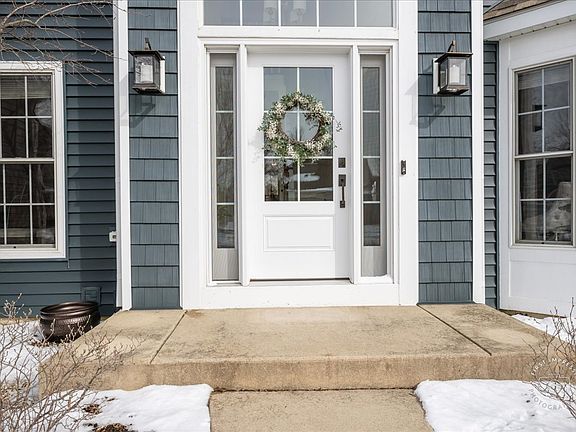 3rd image of 0N049 Holland Ln