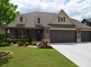 13817 S 27th St, Bixby, OK 74008