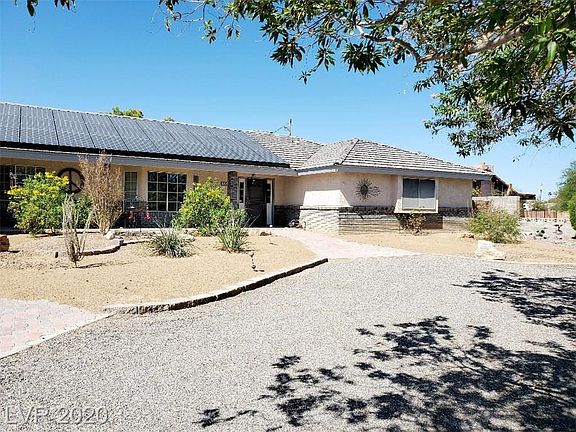 2nd image of 6645 N Tioga Way
