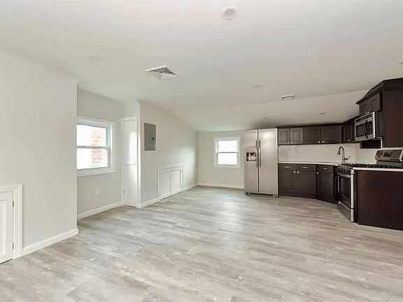 3rd image of 179 Center St Floor 2