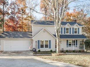 2310 Wineberry Ct, Matthews, NC 28105