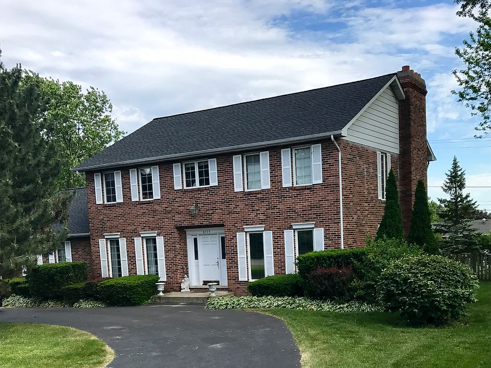 1st image of 8715 W 92nd Pl