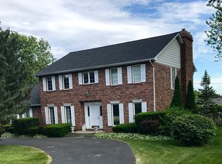8715 W 92nd Pl, Hickory Hills, IL